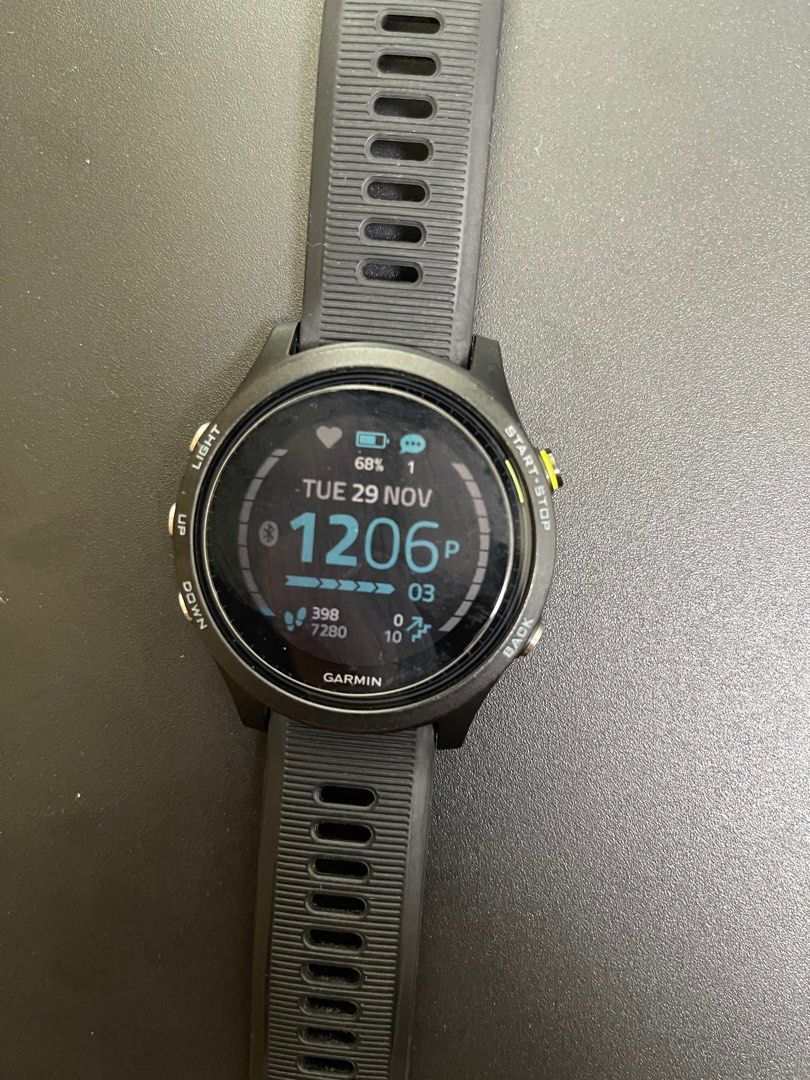 Garmin forerunner 365 store