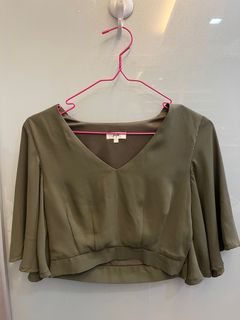 (Category: ) located in . Submitted by ahxpreloved96 (Listing ID 1199874112, Image 1). Description: .