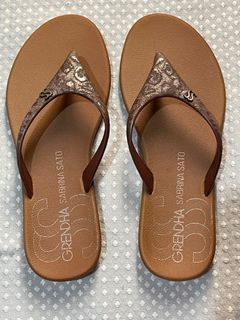 Grendha Slippers Brown size 35-36