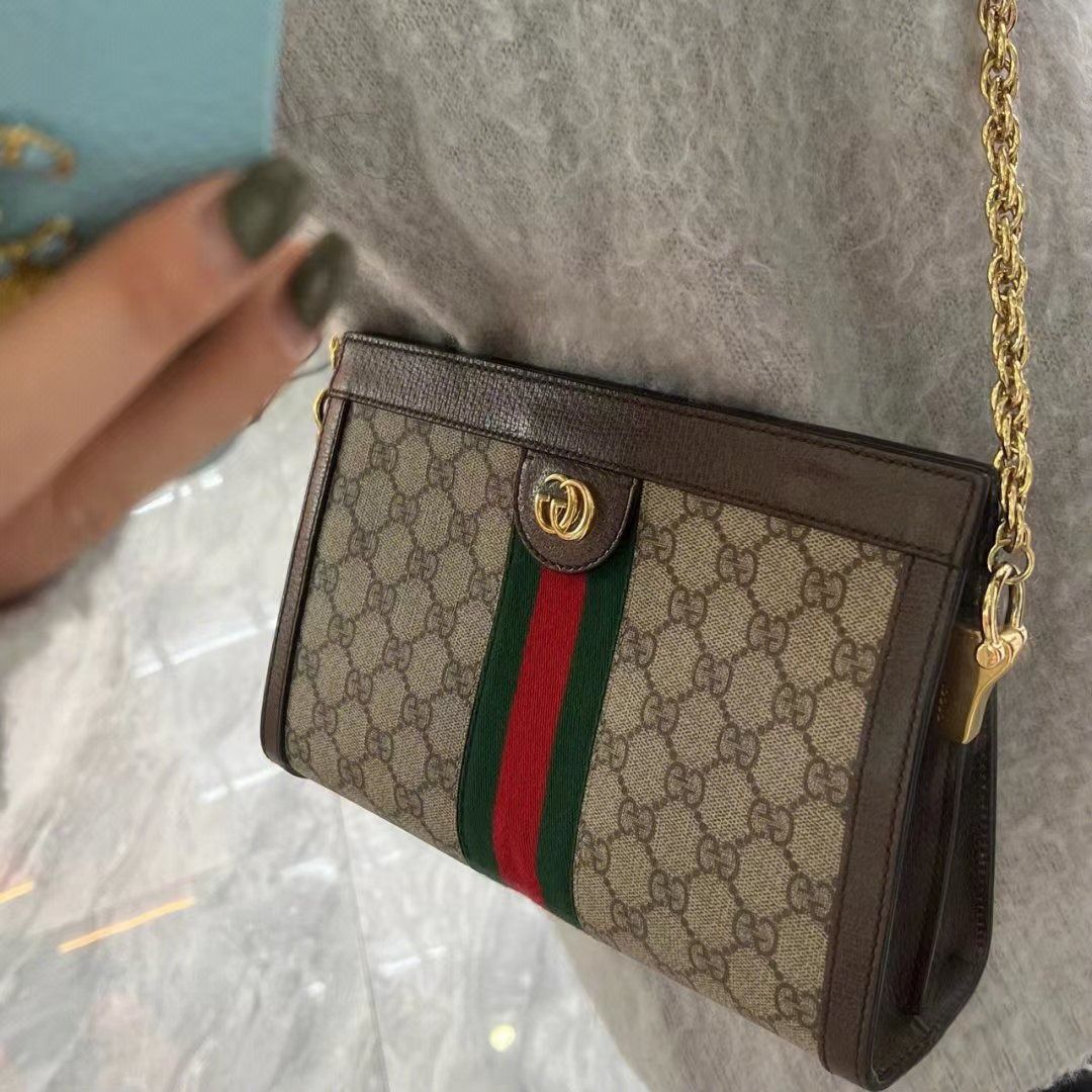 GUCCI crossbody bag / shoulder bag, Luxury, Bags & Wallets on Carousell