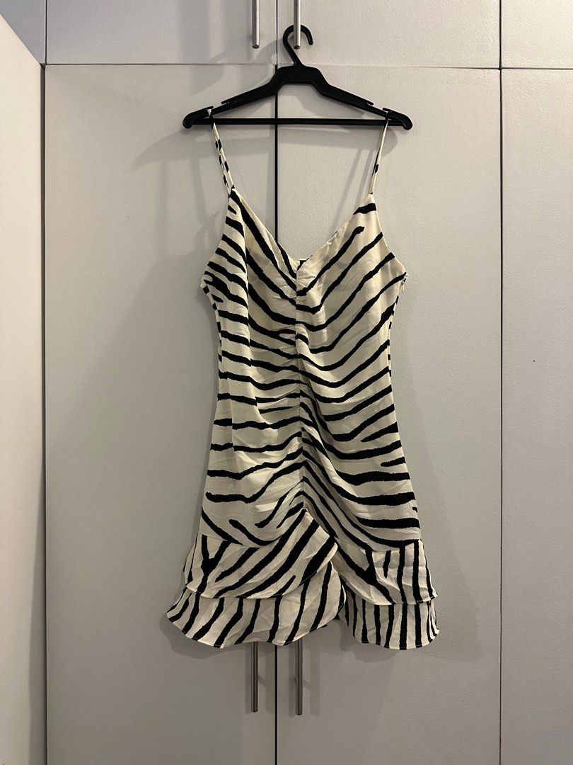 H&m zebra dress hot sale