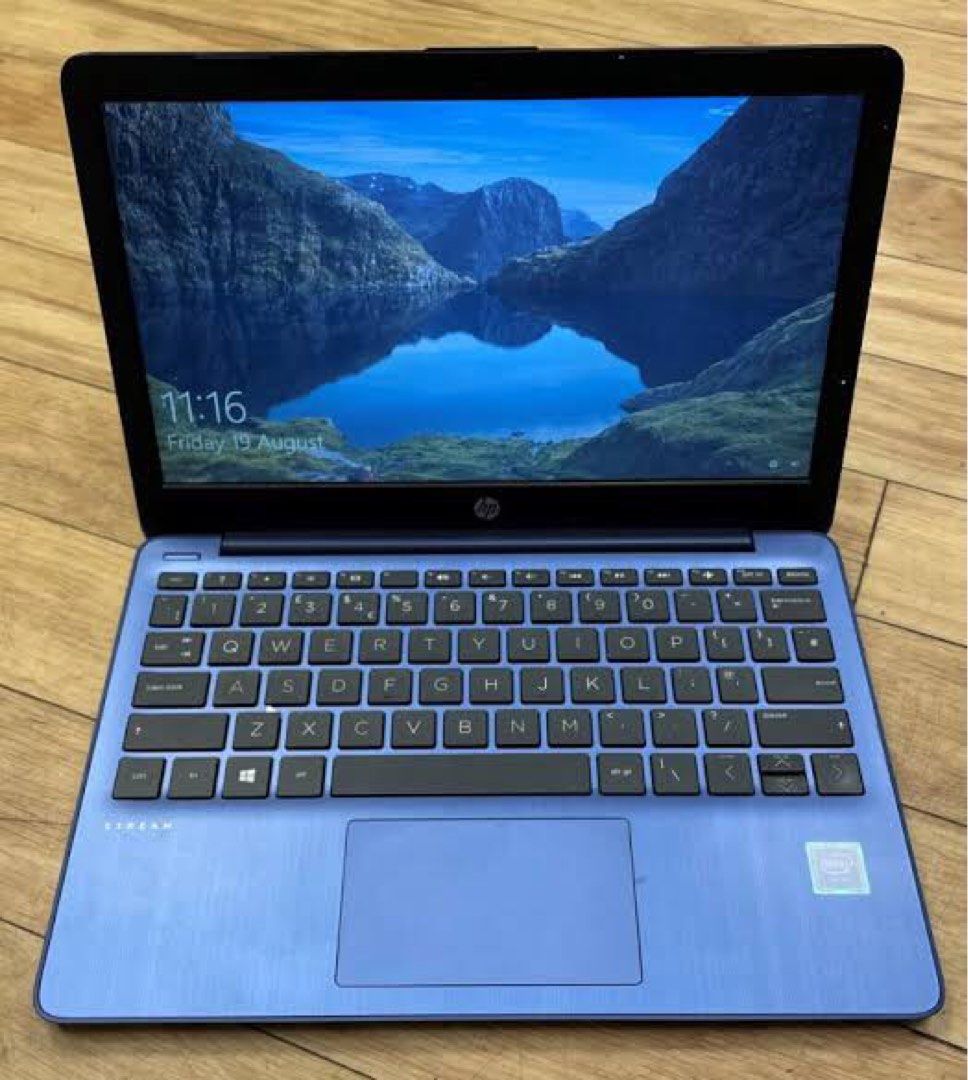 HP STREAM 11ak0xxx, Computers & Tech, Laptops & Notebooks on Carousell