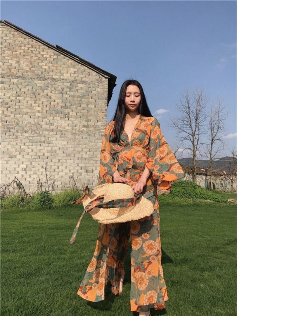 Kimono style two piece outfit Women s Fashion Dresses Sets