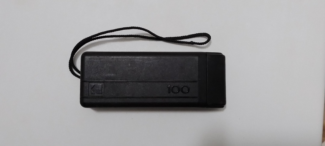 Kodak Ektar 100 camera / rot – Foto Köberl – Secondhand