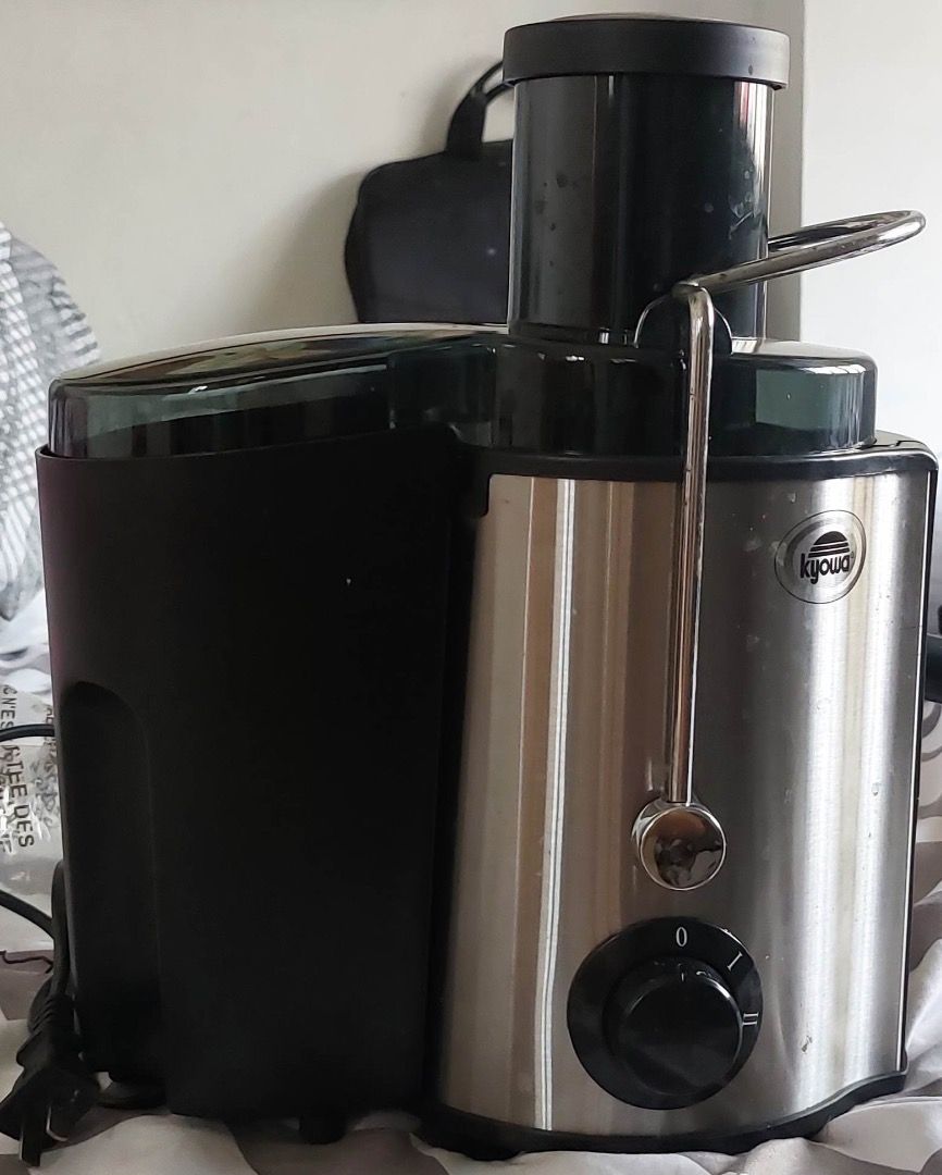 KYOWA JUICE EXTRACTOR KW4210 (1 L), TV & Home Appliances, Kitchen