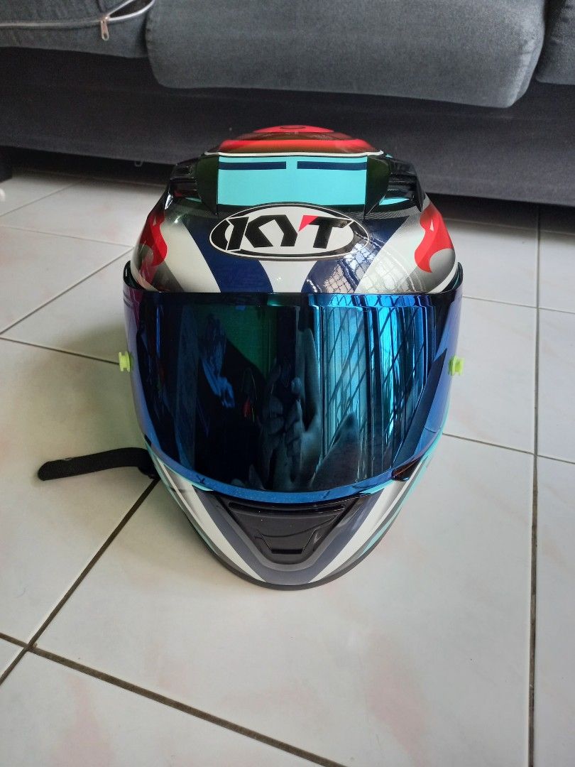 Kyt r10 price top