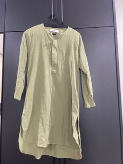 (Category: ) located in . Submitted by Preloved.with.love (Listing ID 1199942964, Image 1). Description: .