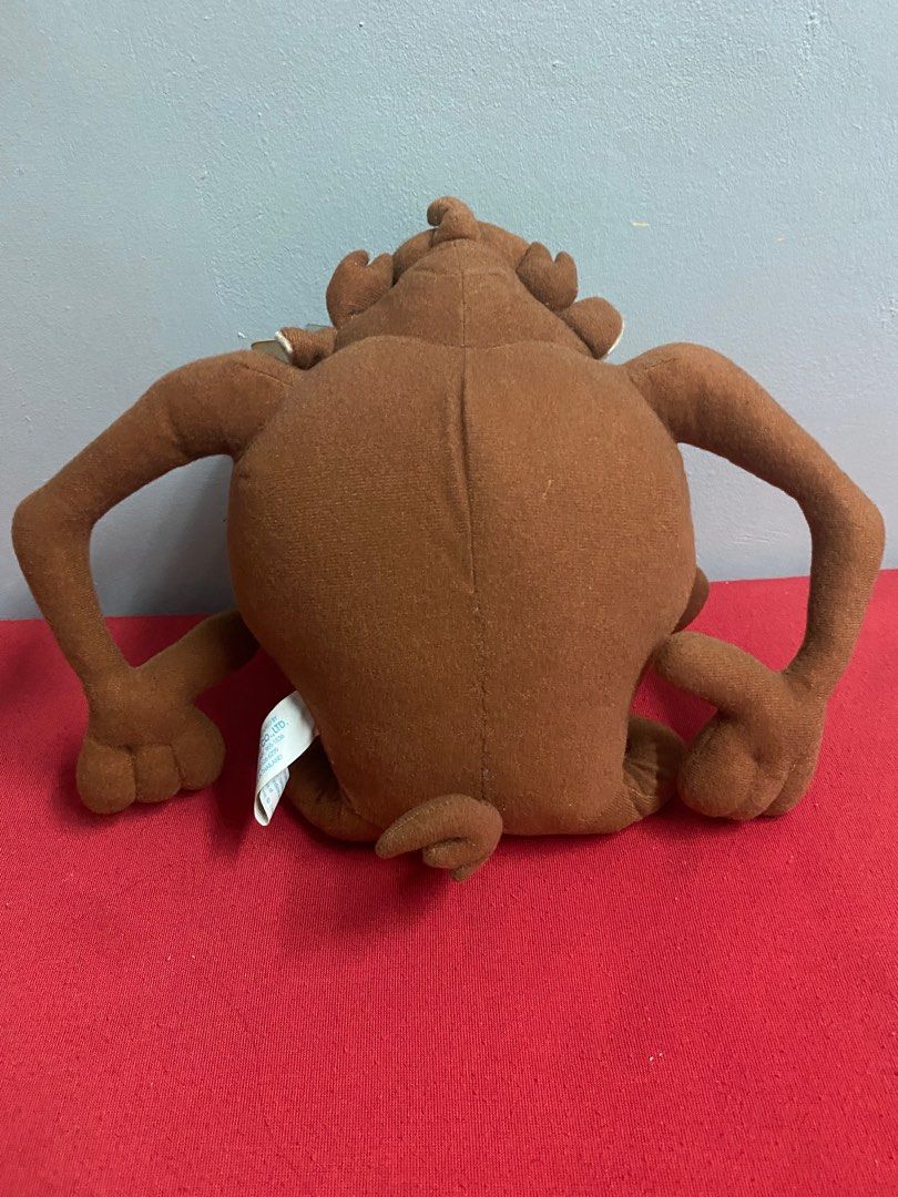Looney Tunes Tasmanian Devil Stuffed Toy, Hobbies & Toys, Toys & Games
