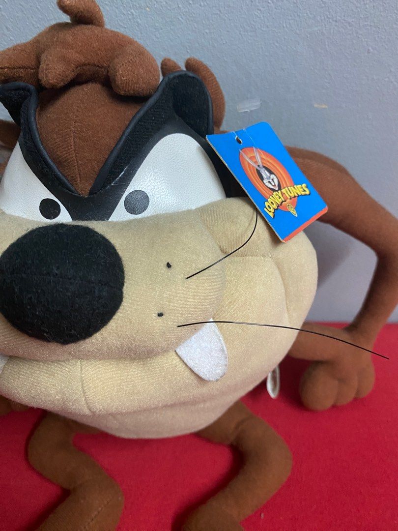 Looney Tunes Tasmanian Devil Stuffed Toy, Hobbies & Toys, Toys & Games