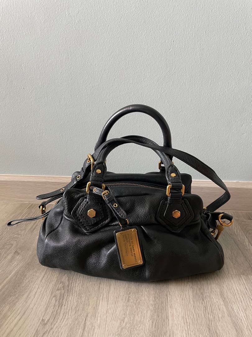 Marc store jacobs groovee