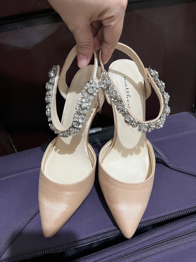 Matthews Heels, Women's Fashion, Footwear, Heels on Carousell