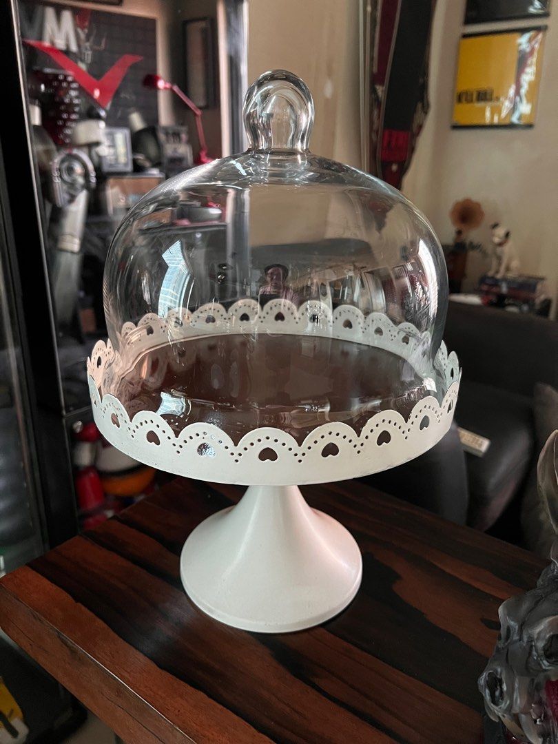 Vintage Cake Dome and Stand at Drinkstuff