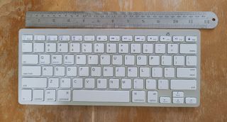 mini/compact wireless bluetooth keyboard440144260697968640