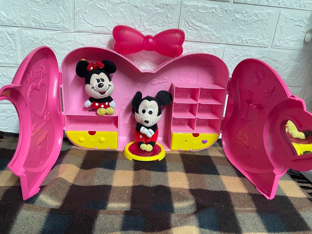 Minnie closet and mini plush take all, Hobbies & Toys, Toys & Games on