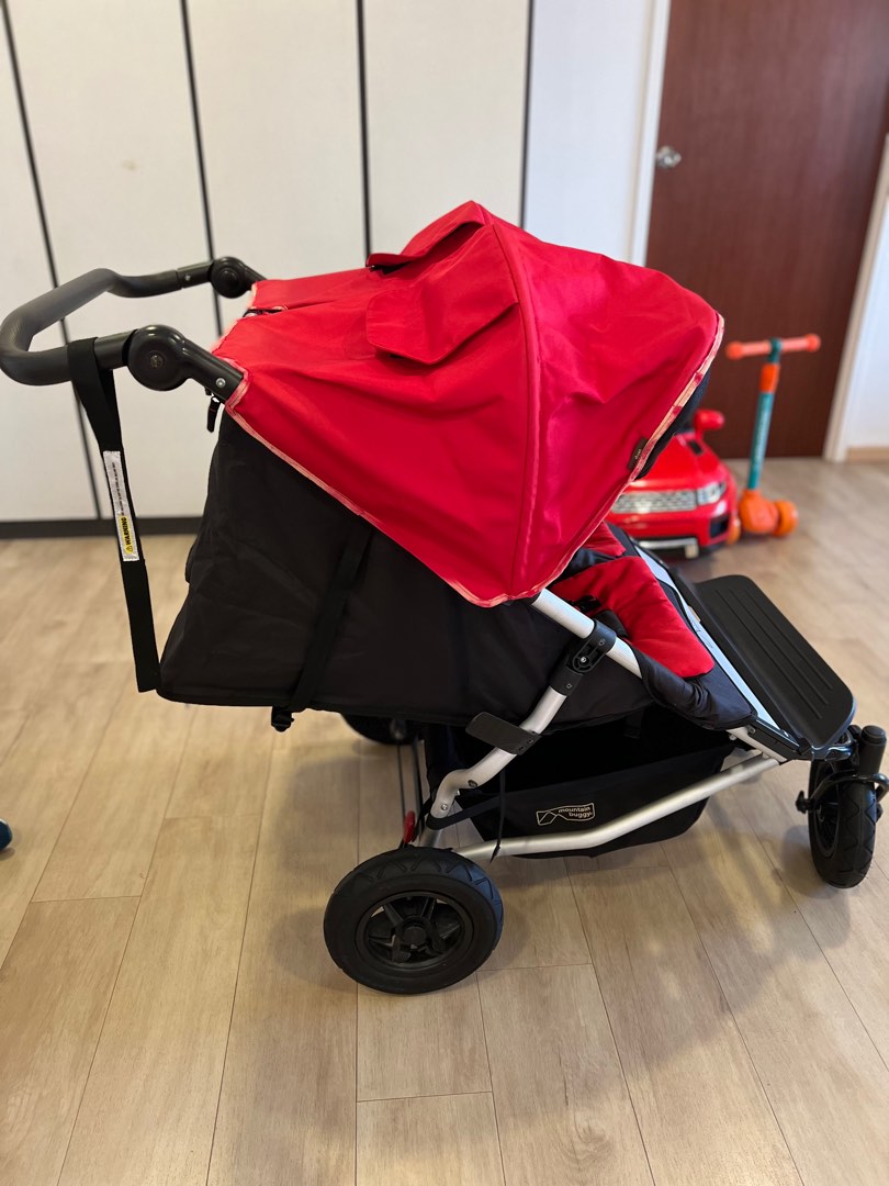 Mountain Buggy Duet Stroller Carrycot Babies Kids Going Out