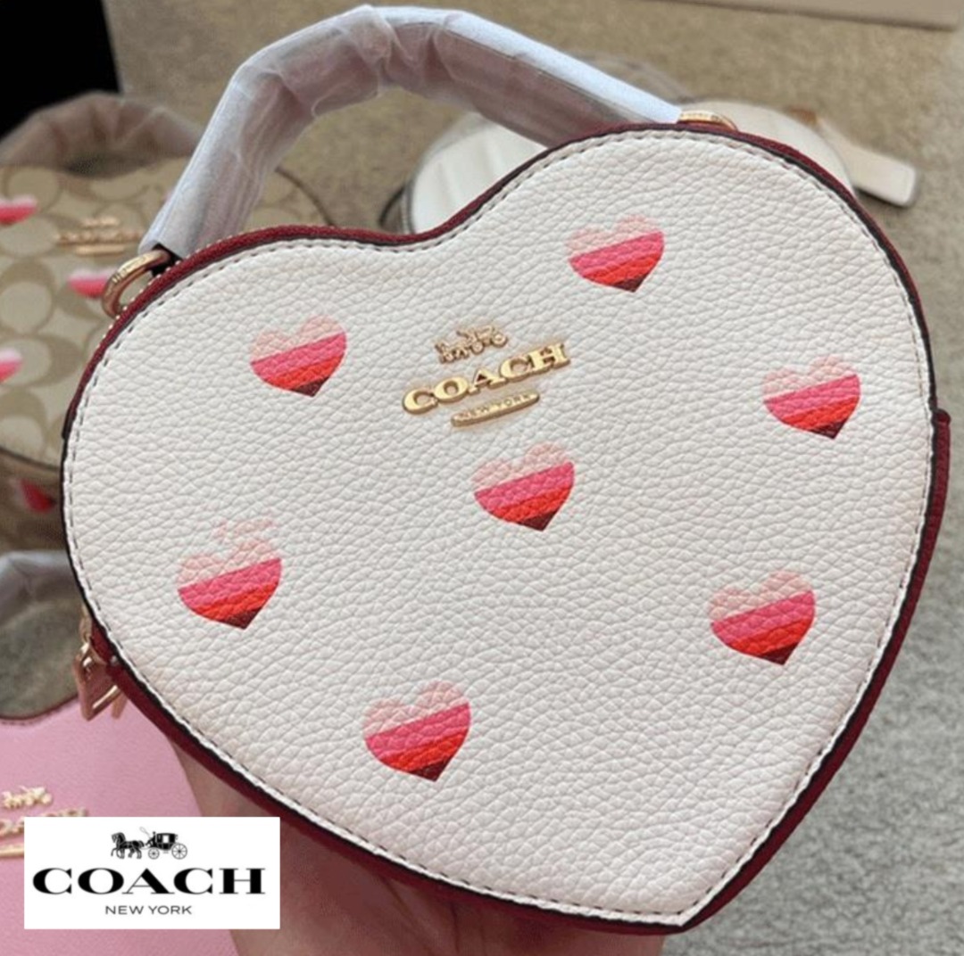 New Coach 🇺🇸 Original C5118 Pink Heart Shape Women Crossbody Sling Chain  Bag Handbag with Full Set of Coach Package , Luxury, Bags & Wallets on  Carousell