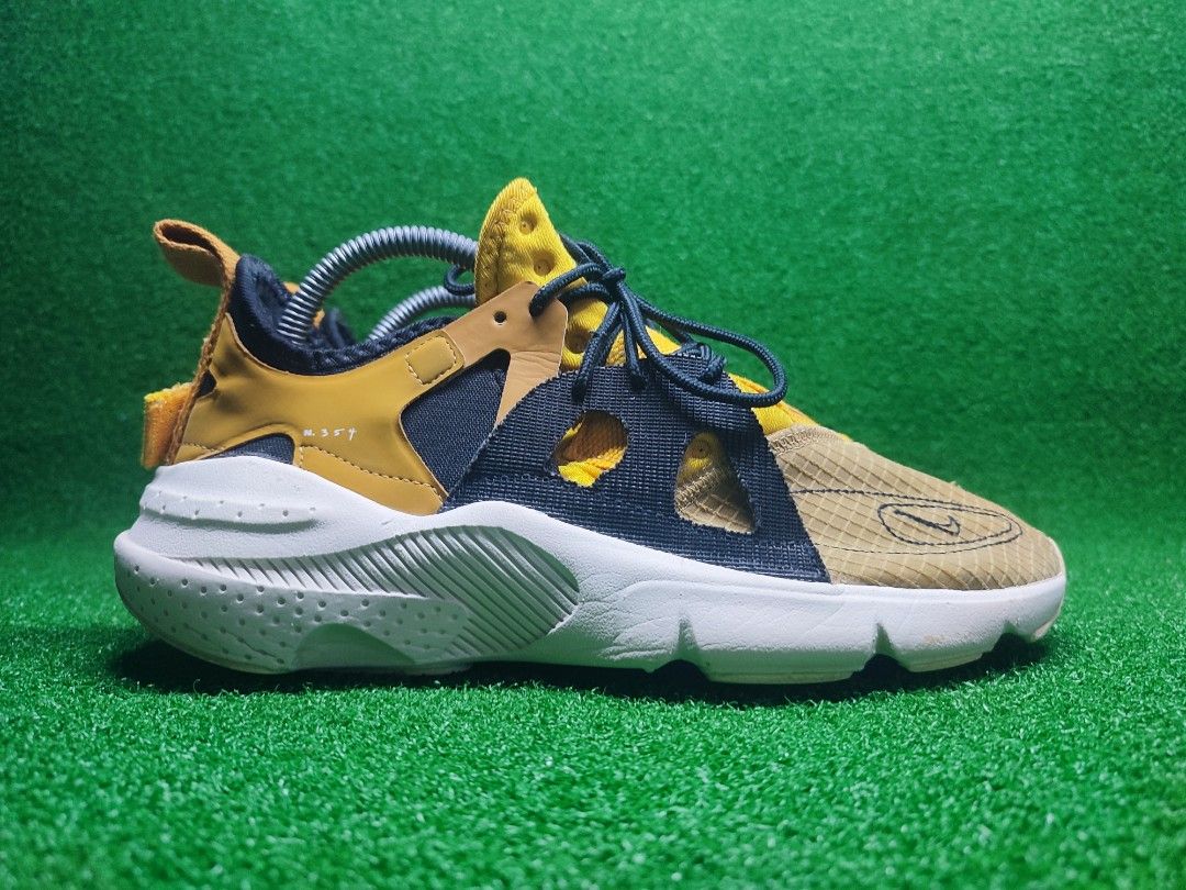 Nike cheap huarache 40.5