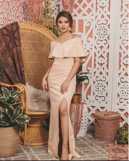 NUDE APARTMENT 8 LONG GOWN FOR RENT