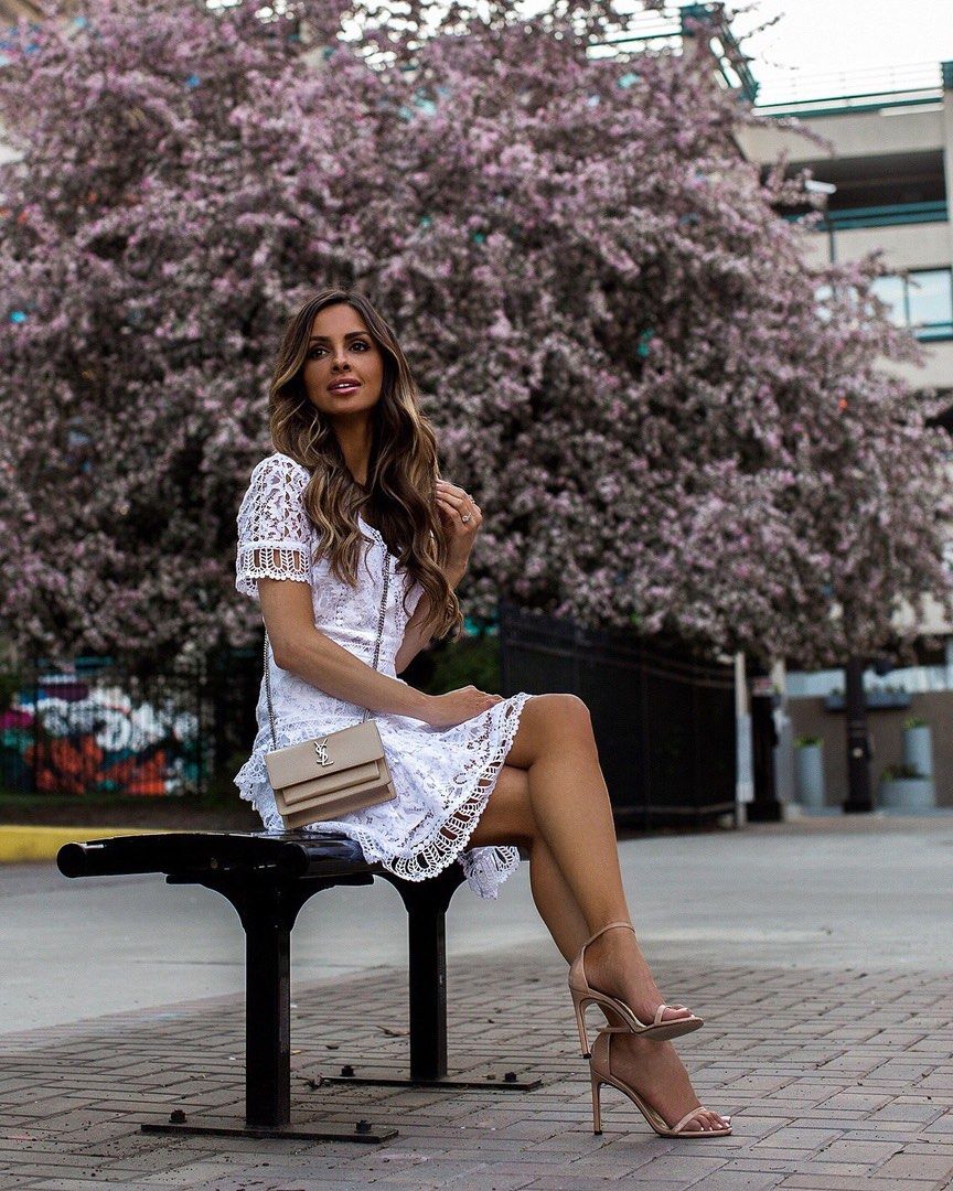 Arta lace hot sale ruffle dress