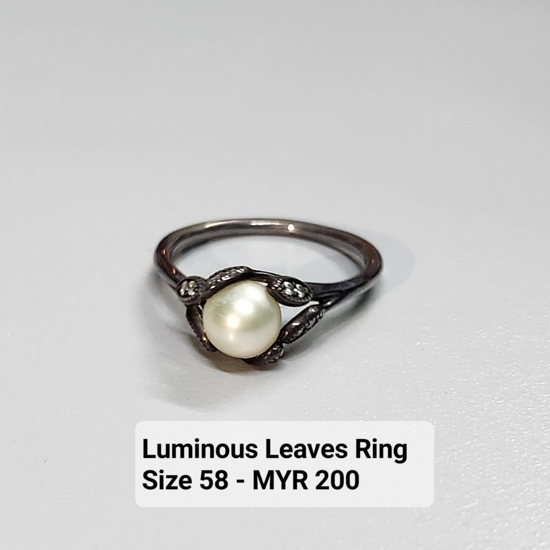 Pandora Luminous Leaves Ring Size 58