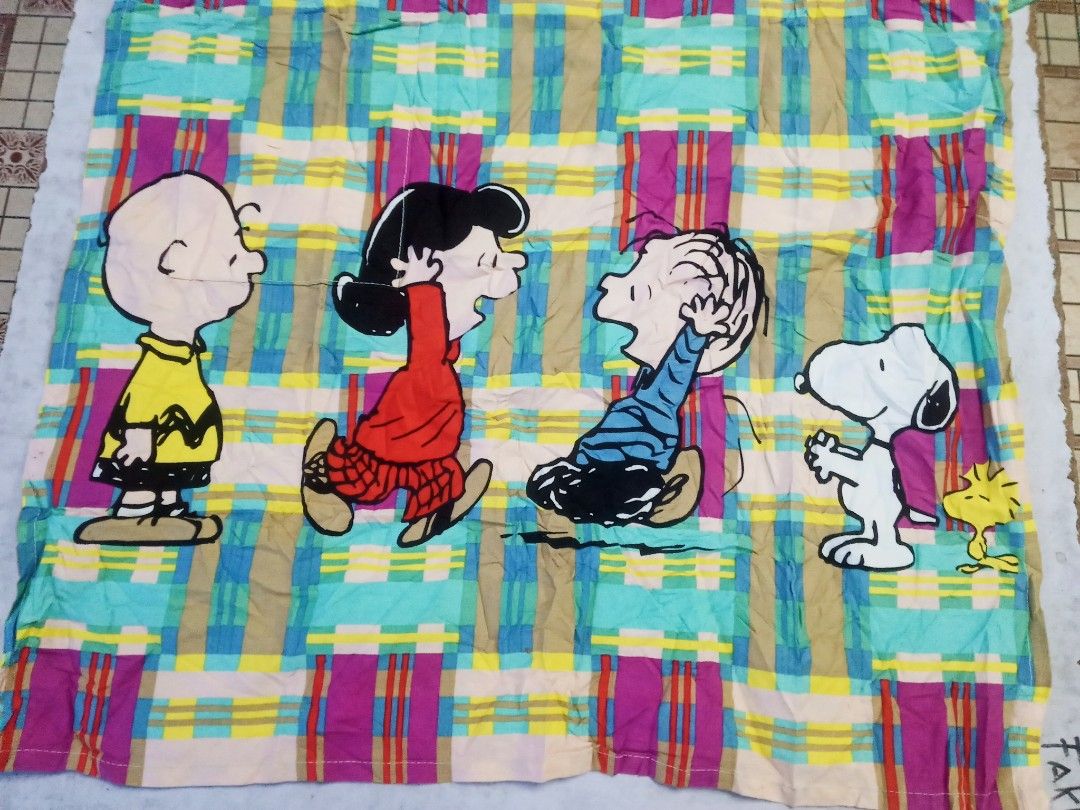 Peanuts Snoopy Apron., Furniture & Home Living, Kitchenware