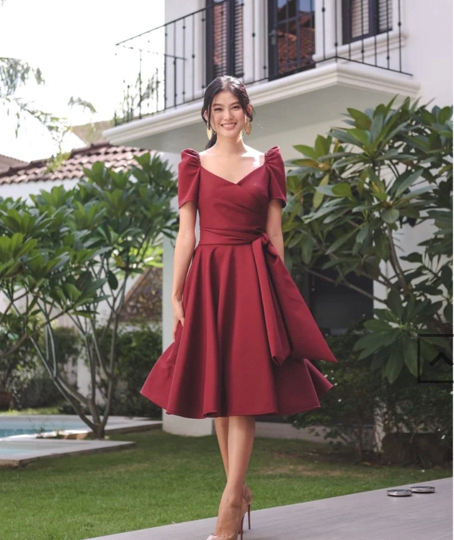 RED / MAROON MODERN FILIPINIANA APARTMENT 8 MIDI GOWN FOR RENT, Women's  Fashion, Dresses & Sets, Evening dresses & gowns on Carousell