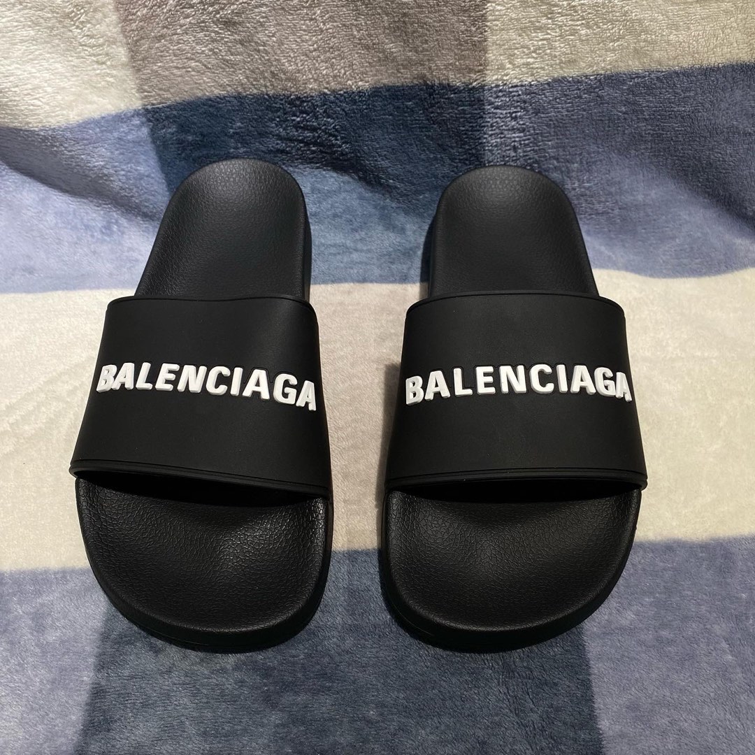 Sandal balenciaga italy Fesyen Pria Sepatu Sandal di Carousell