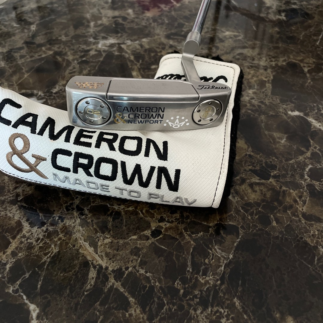Flacon Hydro Scotty Cameron SC Crown 2025 - Neuf Pour Golfeur - Beige