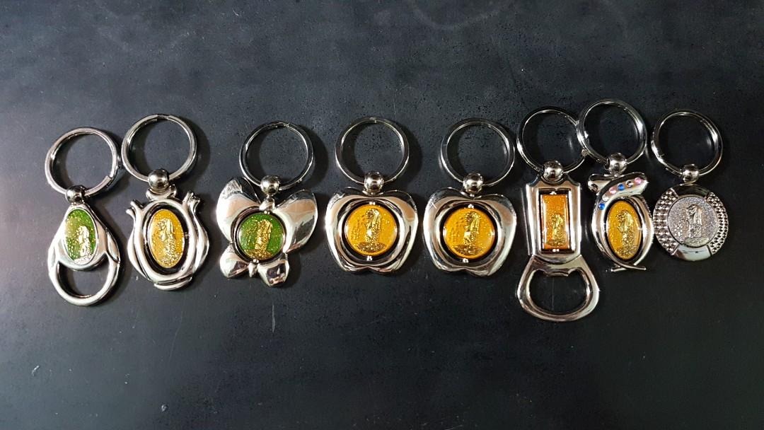 Singapore Keychains, Hobbies & Toys, Travel, Travel Essentials & Accessories on Carousell