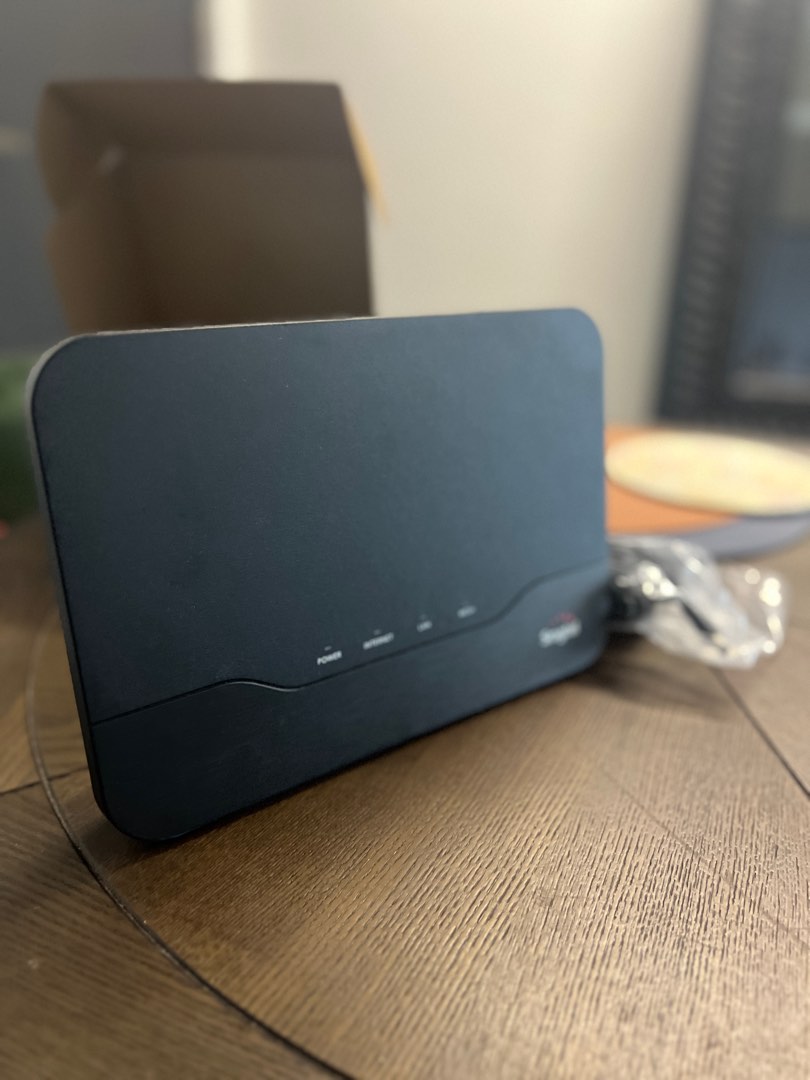 Singtel Mesh Router, Computers & Tech, Parts & Accessories, Networking ...