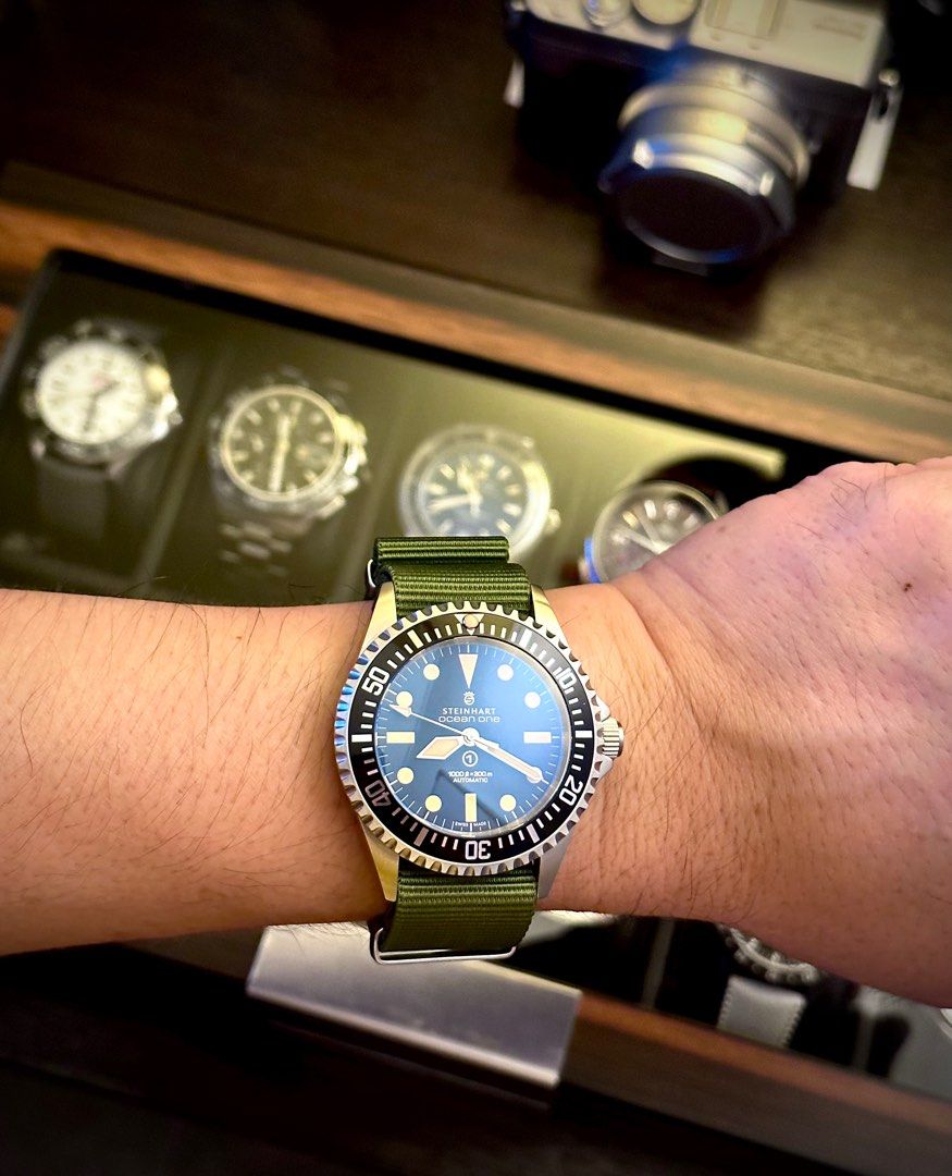 Steinhart Ocean One Vintage Military on Steel Bracelet and NATO