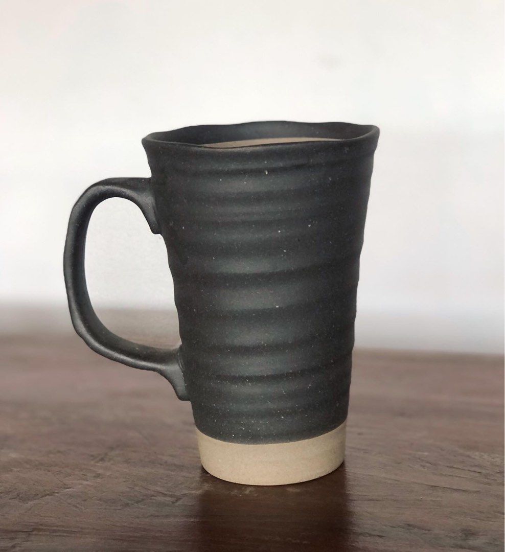 STONEWARE MUG handmade in Japan (Category: Coffee & Tea Tableware) located in Ocampo. Submitted by dtpolo_shop (Listing ID 1199888564, Image 2). Description: Stoneware high mug Authentic handmade in Japan ✅220 / pc , 1 available See all photos for details. More items available in our shop, please come & visit us. 📍NEW MORIONES, OCAMPO CAM Sur 4419 PM FOR INQUIRIES..