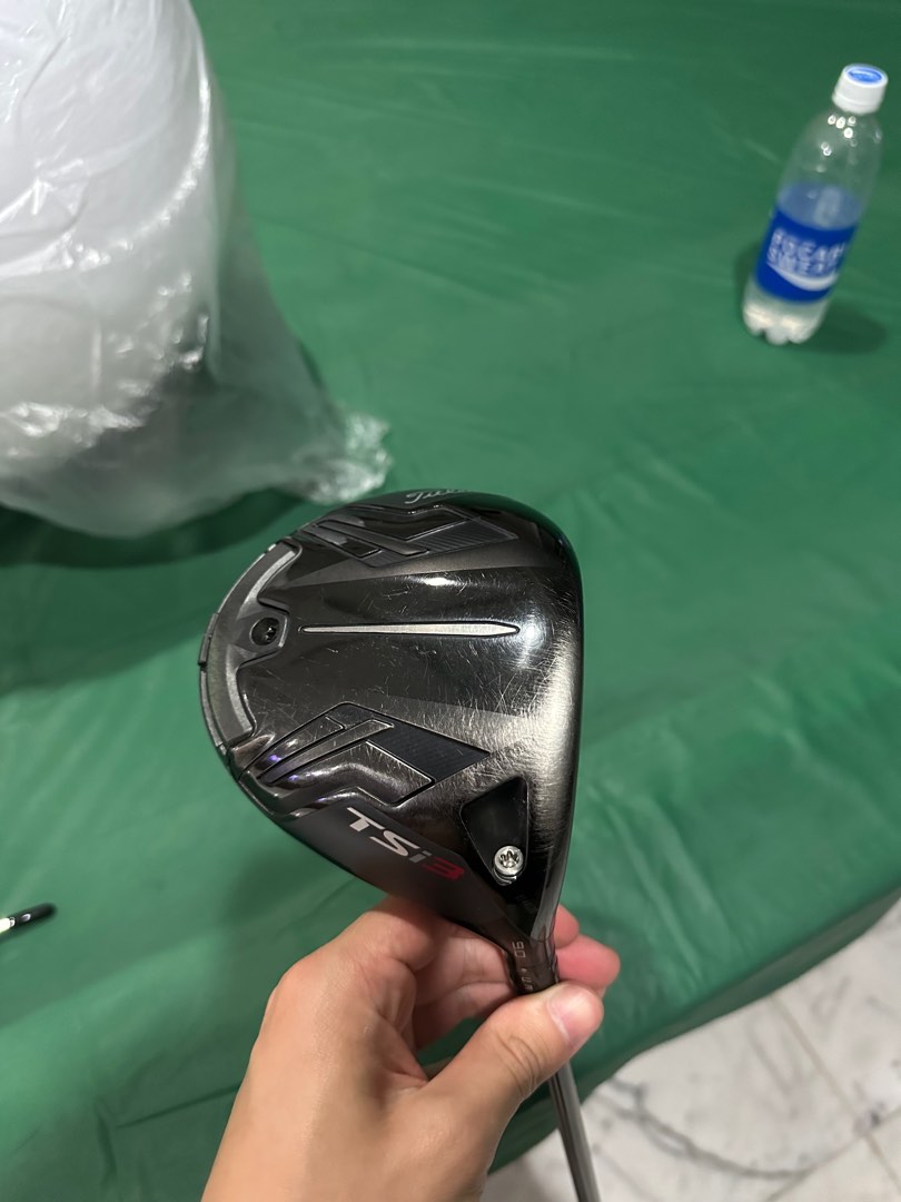 Titleist TSi3 Driver head only 9 degree RH Titleist TSi3 Driver head only 9 degree RH