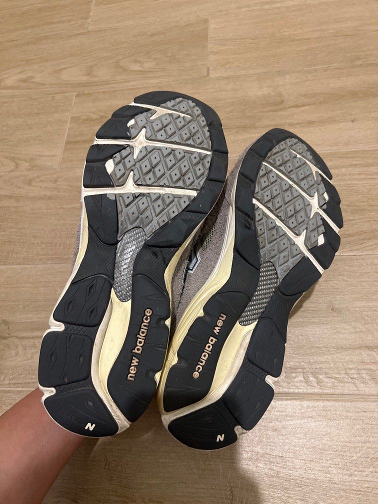 US9🔥 New Balance 990v3 grey gray Teddy Santis M990TG3, 男裝, 鞋