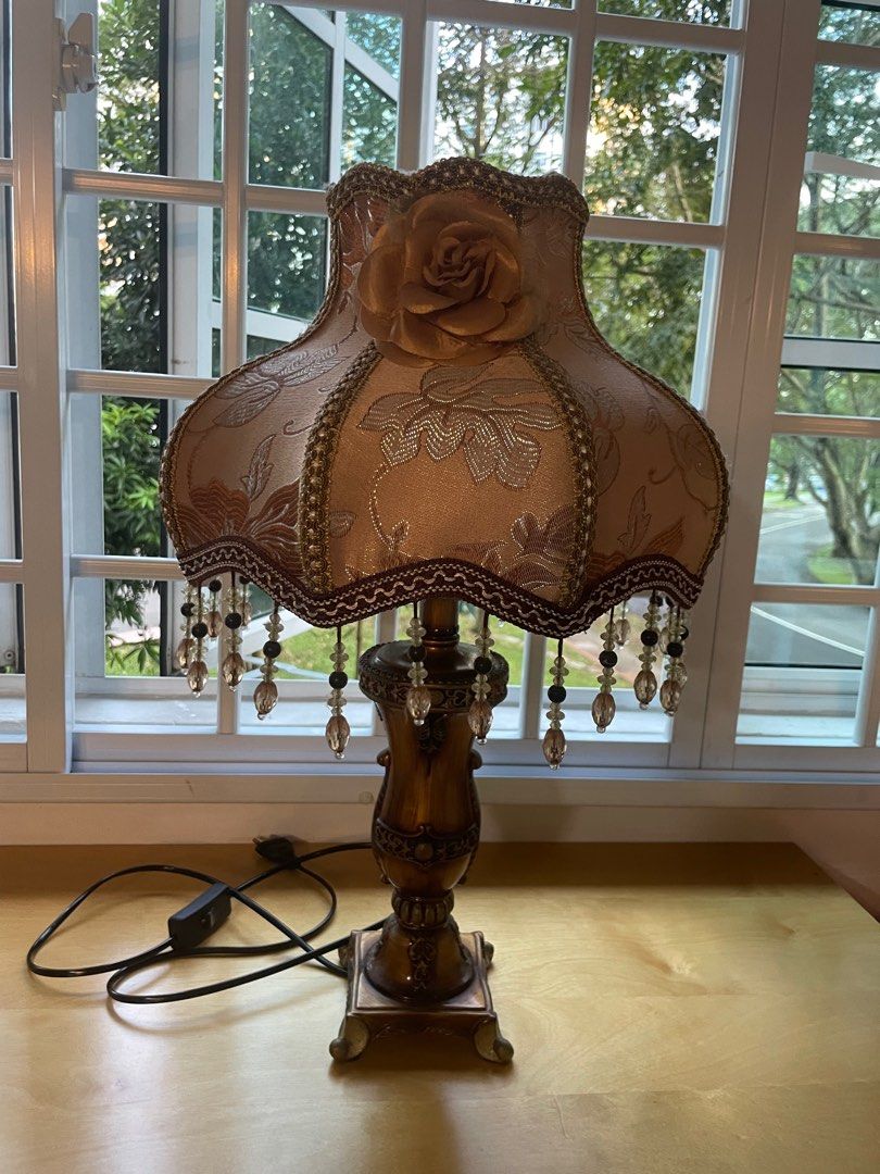 Victorian lamp hot sale
