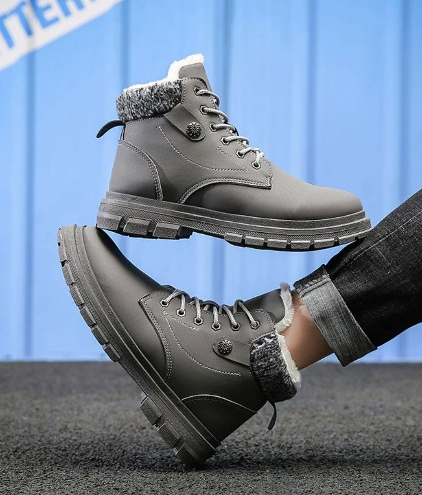Mens grey winter top boots