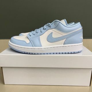 (Category: ) located in . Submitted by sneakersheat (Listing ID 1199924489, Image 1). Description: .