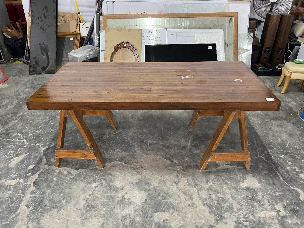 Wooden 6-Seater Dining Table / Meja Makan Kayu 6 Tempat Duduk ...