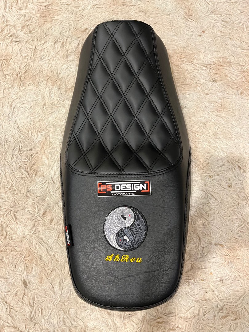 custom motorcycle seats yamaha