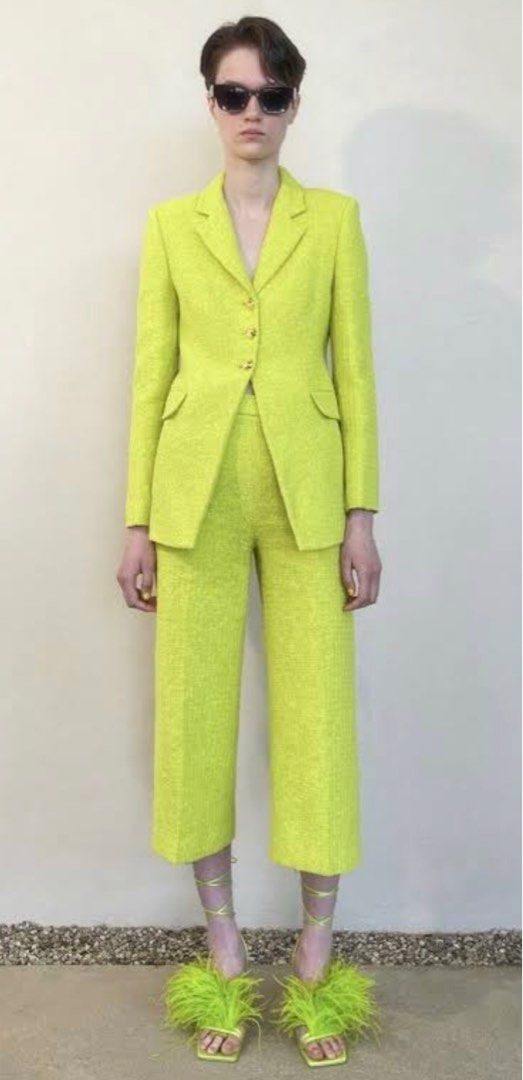 Zara Texturized Lime Green Blazer and Pants (Category: Coats, Jackets and Outerwear) located in Taguig. Submitted by 5erap (Listing ID 1199998160, Image 2). Description: Brand new with tag Original price almost 10k.
