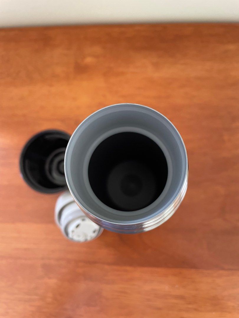 Zojirushi keep warm bottle, TV & Home Appliances, Kitchen Appliances