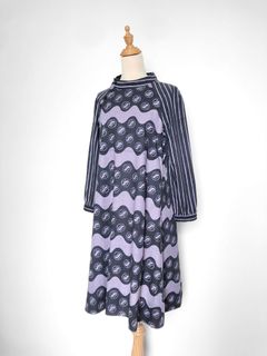 (Category: ) located in . Submitted by vintervintage (Listing ID 1194531020, Image 1). Description: .