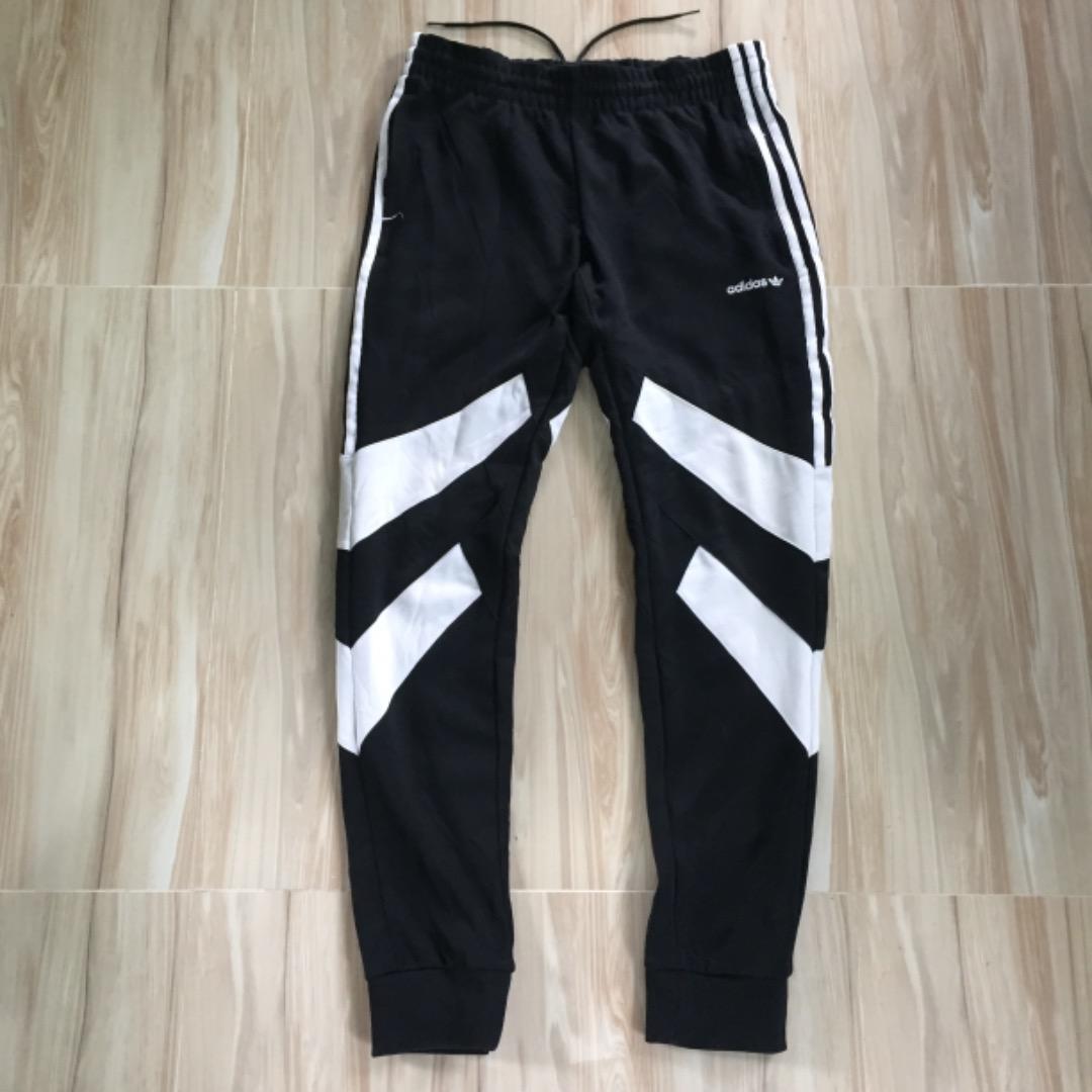 ADIDAS ORIGINALS PALMESTON TREFOIL PANTS, Men's Bottoms, Joggers on Carousell