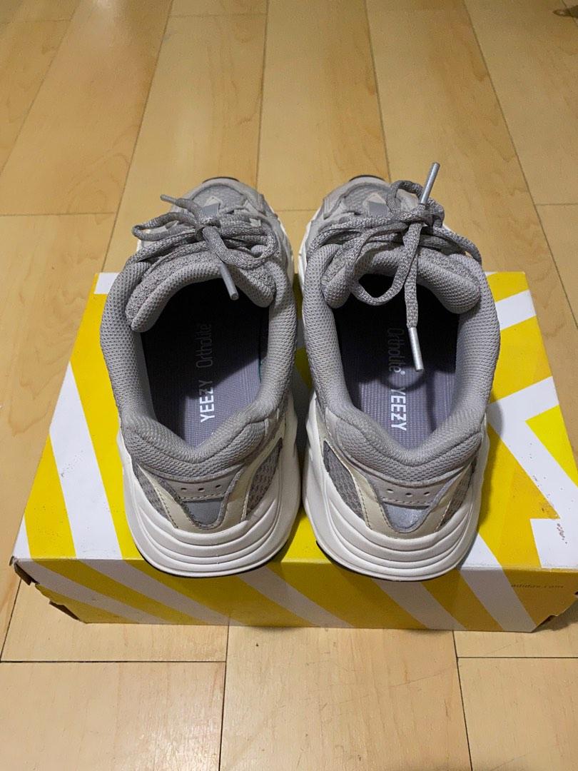 V1 hotsell yeezy 35