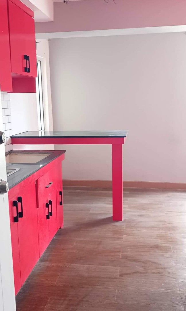 Affordable rent to own condo in Fort Victoria bgc, Victoria De Manila