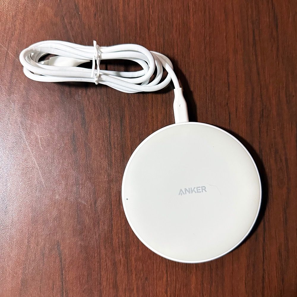 Anker Wireless Charger PowerWave Pad A2503 QiCertified 10W Max (White
