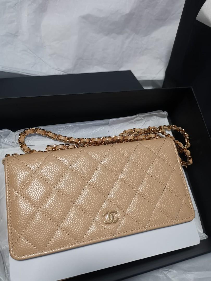 Beige woc chanel clearance