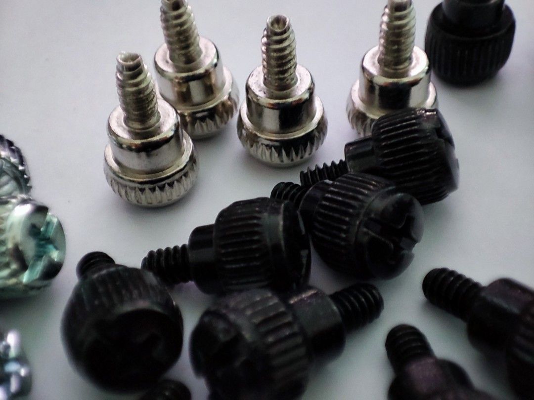 Cable ties and casing screws collection, Computers & Tech, Parts
