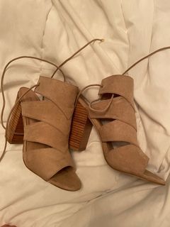Call it Spring Heeled Sandals sz 9