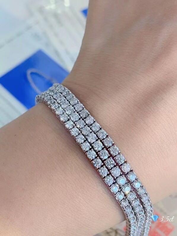 D for best sale diamond bracelet